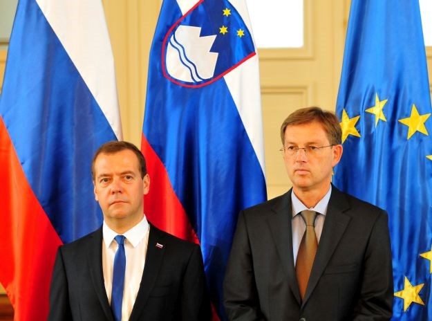 Medvedev i Cerar za obostranu obustavu sankcija EU-a i Rusije